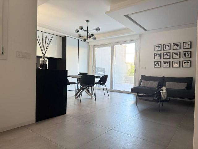 Appartamento in vendita a Puglia, Lecce