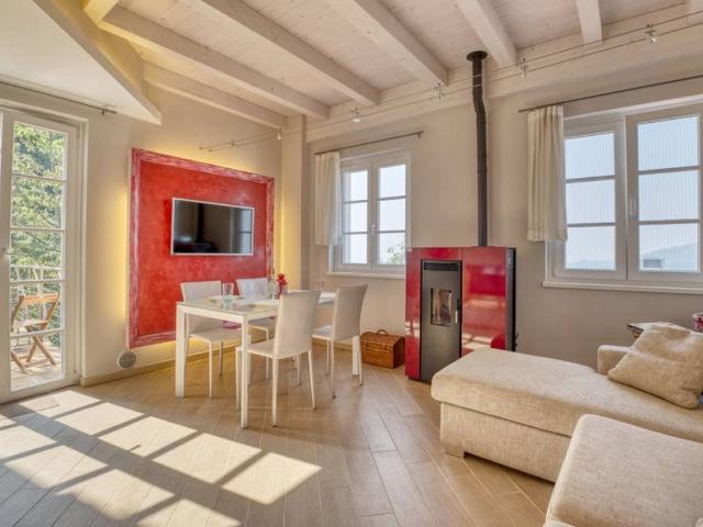 Appartamento in vendita a Magliolo, Liguria