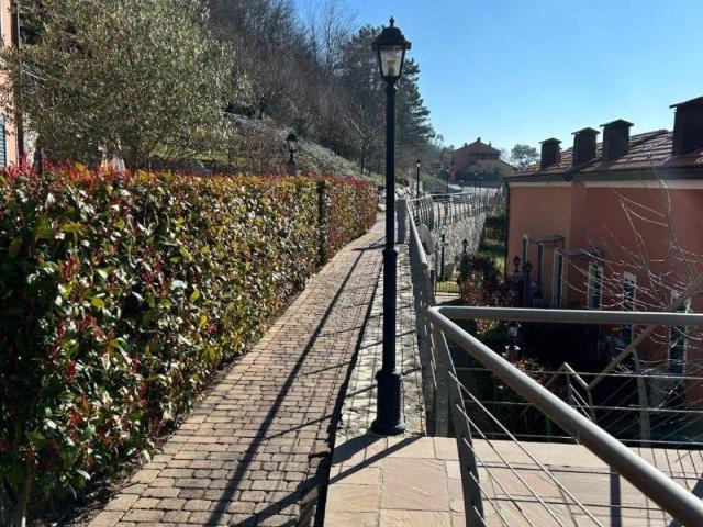Appartamento in vendita a Magliolo, Liguria