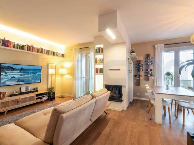 Appartamento in vendita a Magliolo, Liguria