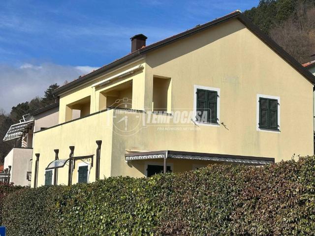 Appartamento in vendita a Magliolo, Liguria