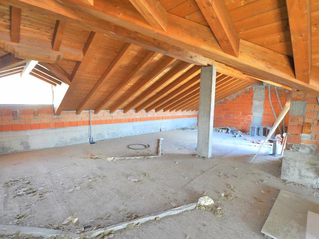 Appartamento in vendita a Magnago, Lombardia