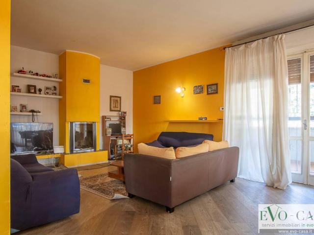 Appartamento in vendita a Magnago, Lombardia