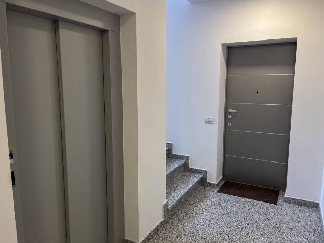 Appartamento in vendita a Magnago, Lombardia