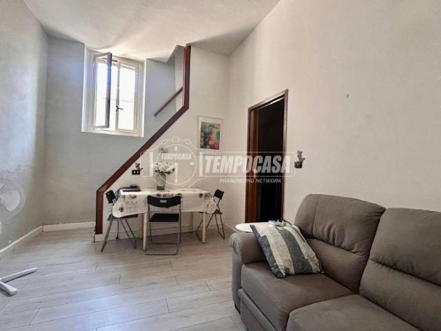 Appartamento in vendita a Magnago, Lombardia