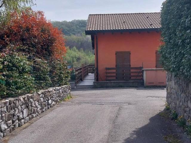 Appartamento in vendita a Magreglio, Lombardia
