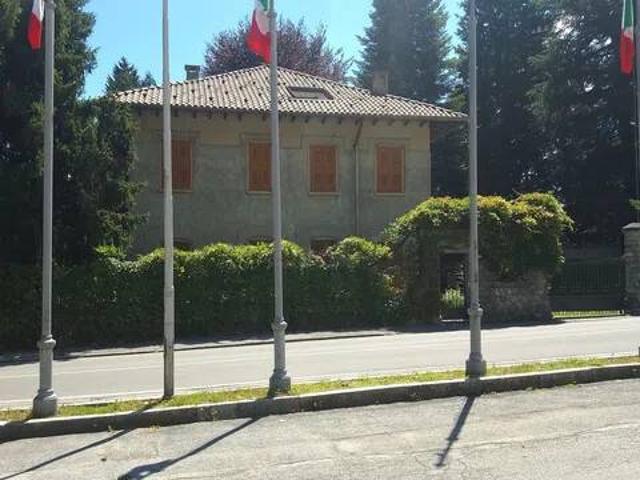 Appartamento in vendita a Magreglio, Lombardia