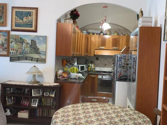 Appartamento in vendita a Maiori, Campania