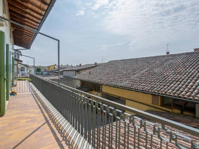 Appartamento in vendita a Mairano, Lombardia