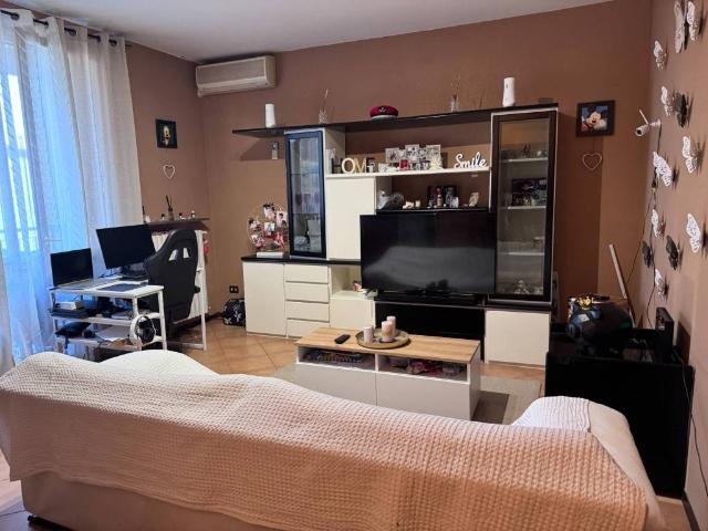 Appartamento in vendita a Malagnino, Lombardia