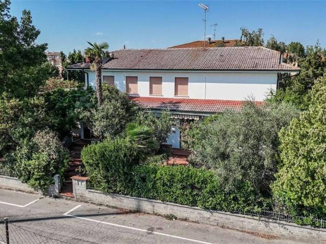 Villa Indipendente in vendita a Altedo, Malalbergo