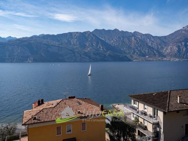 Appartamento in vendita a Malcesine, Veneto