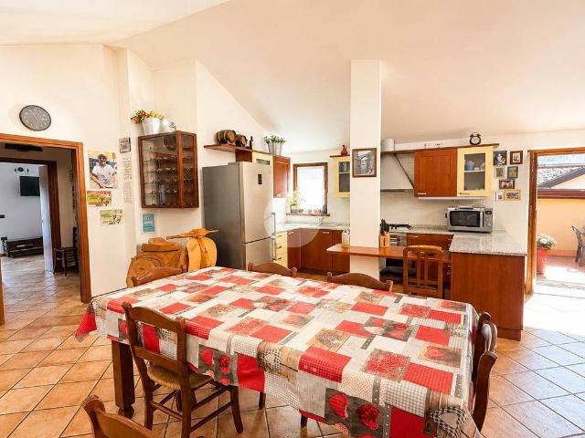 Appartamento in vendita a Comunità montana della valle Camonica, Malegno