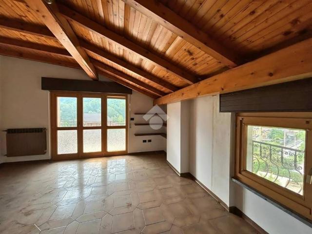 Appartamento in vendita a Comunità montana della valle Camonica, Malegno