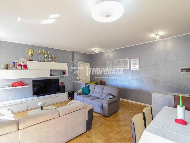 Appartamento in vendita a Malgrate, Lombardia