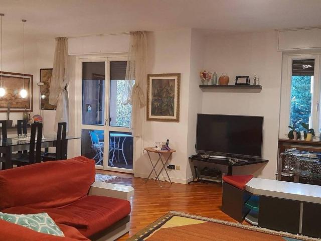 Appartamento in vendita a Malgrate, Lombardia