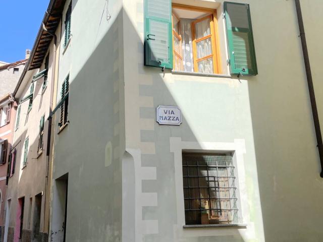 Appartamento in vendita a Mallare, Liguria