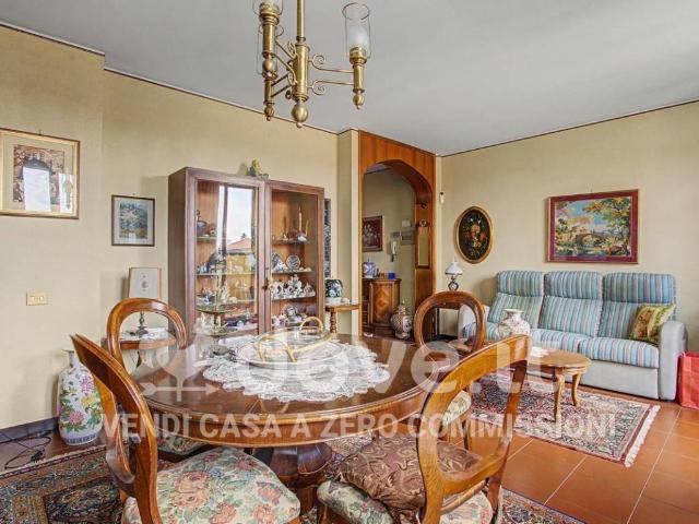 Appartamento in vendita a Malnate, Lombardia