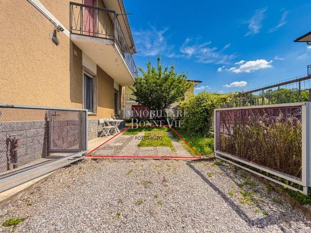 Appartamento in vendita a Rovera, Malnate