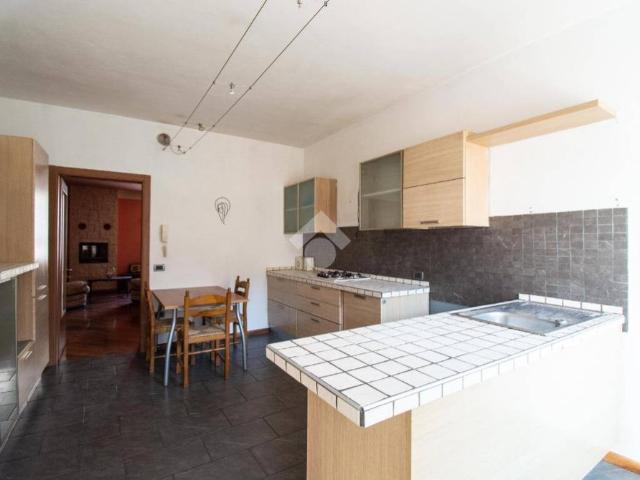 Appartamento in vendita a Gardoncino, Manerba Del Garda