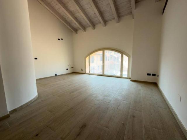 Appartamento in vendita a Manerbio, Lombardia