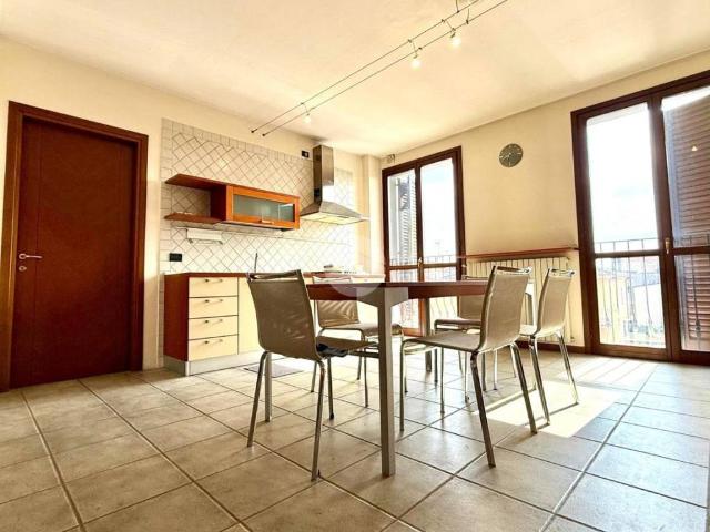 Appartamento in vendita a Manerbio, Lombardia