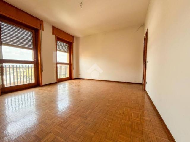 Appartamento in vendita a Manerbio, Lombardia