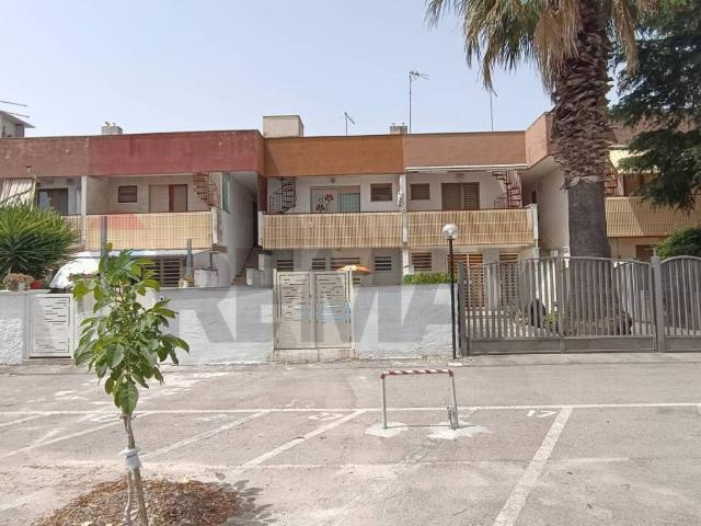 Appartamento in vendita a Ippocampo, Puglia