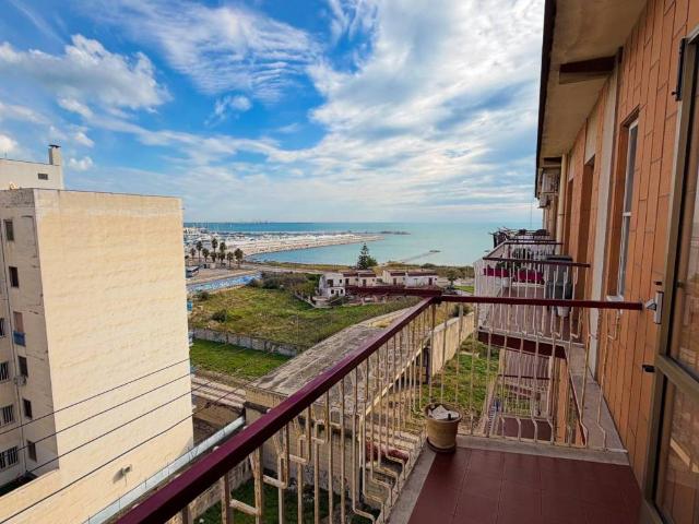 Appartamento in vendita a Siponto, Puglia