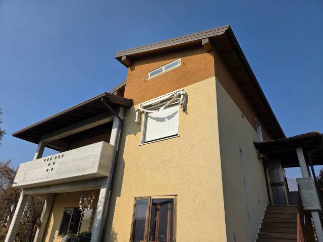 Appartamento in vendita a Maniago, Friuli-Venezia Giulia