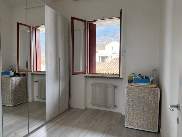 Appartamento in vendita a Maniago, Friuli-Venezia Giulia
