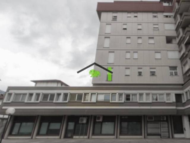Appartamento in vendita a Maniago, Friuli-Venezia Giulia