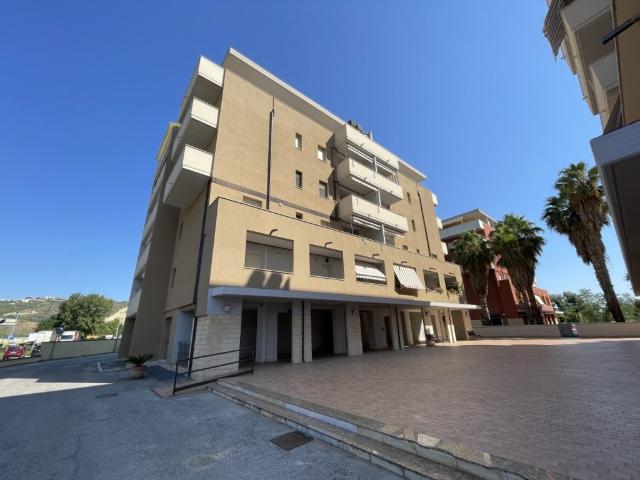 Appartamento in vendita a Manoppello, Abruzzo