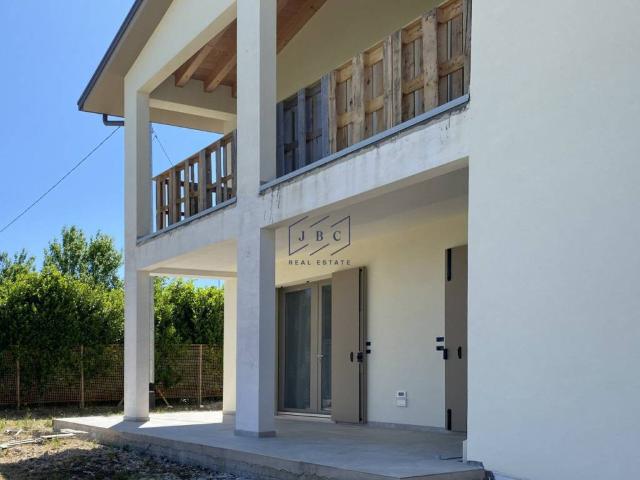 Appartamento in vendita a Mansuè, Veneto