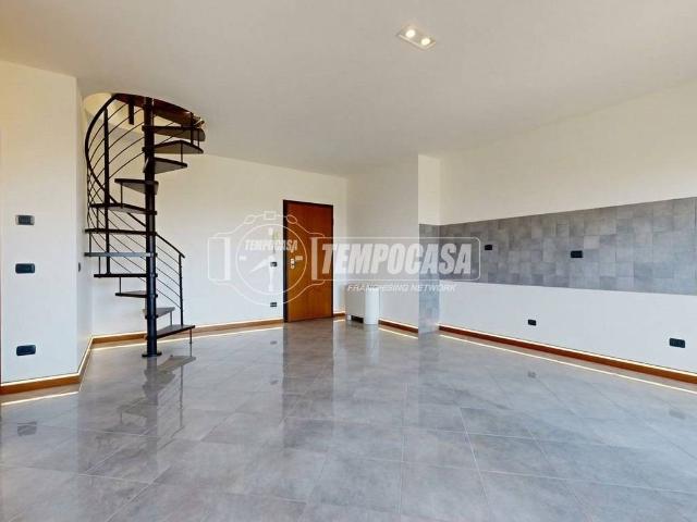 Appartamento in vendita a Borgochiesanuova, Mantova