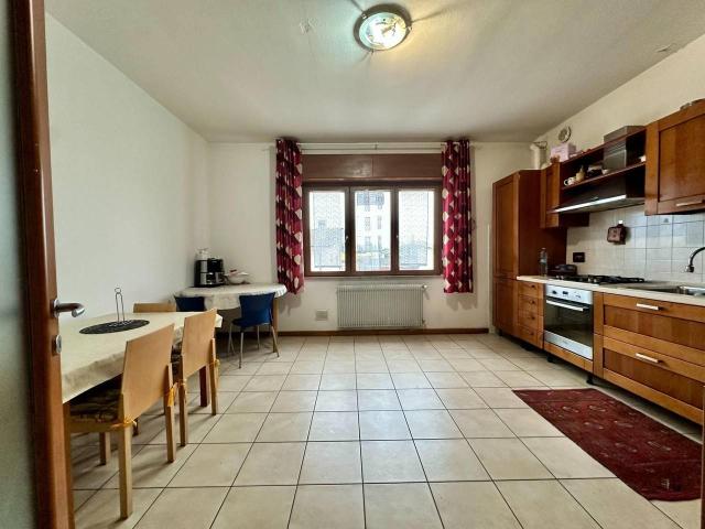 Appartamento in vendita a Manzano, Friuli-Venezia Giulia