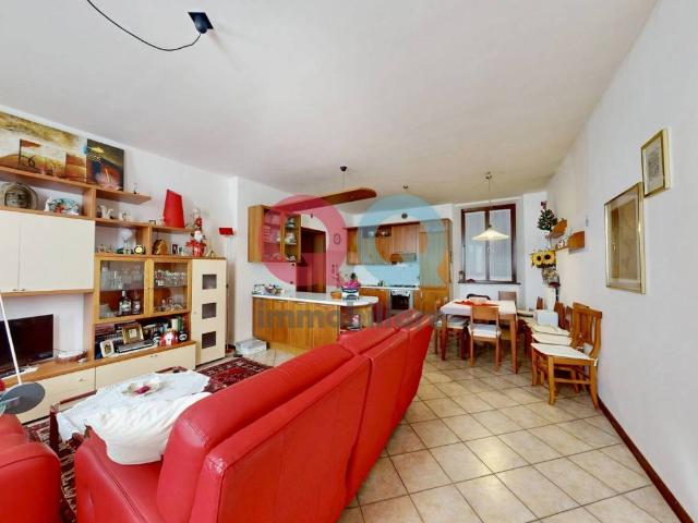 Appartamento in vendita a Manzano, Friuli-Venezia Giulia