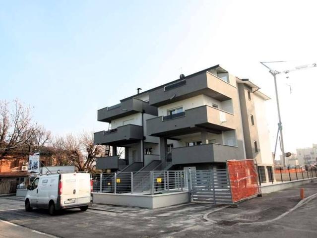 Appartamento in vendita a Unione dei comuni del Distretto Ceramico, Maranello