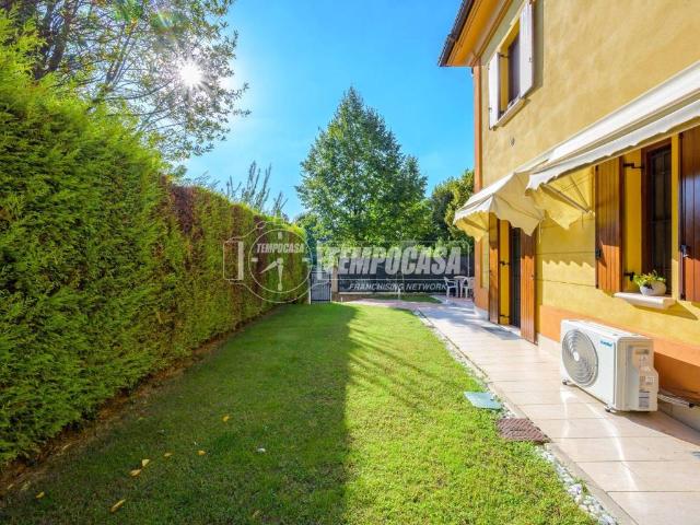 Appartamento in vendita a Unione dei comuni del Distretto Ceramico, Maranello
