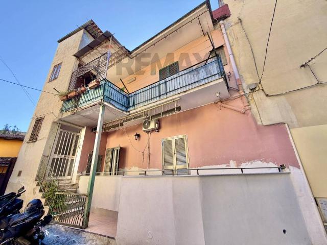 Appartamento in vendita a Marano di Napoli, Napoli