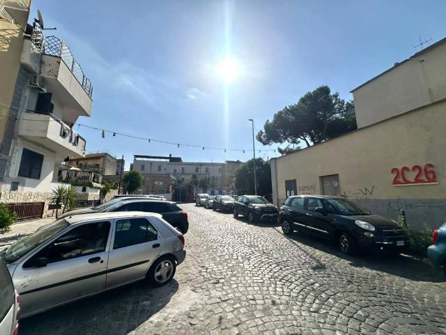 Appartamento in vendita a Marano di Napoli, Napoli