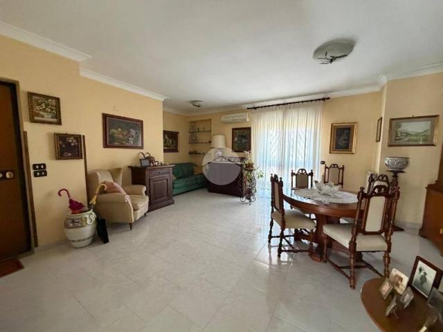 Appartamento in vendita a Marano di Napoli, Napoli