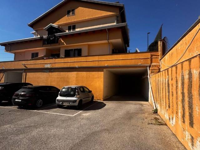 Appartamento in vendita a Castello Monteleone, Marano di Napoli
