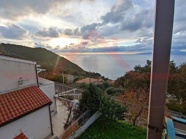 Appartamento in vendita a Marina di Maratea, Maratea