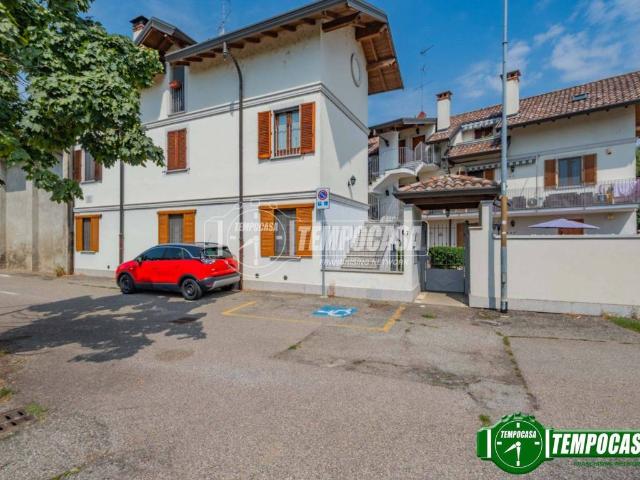 Appartamento in vendita a Marcallo, Marcallo Con Casone
