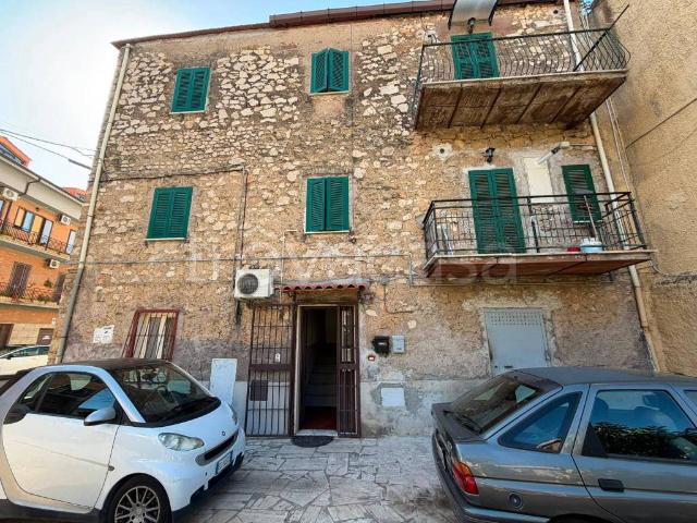 Appartamento in vendita a Le Casette, Roma Capitale