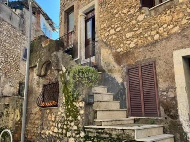 Appartamento in vendita a Marcellina