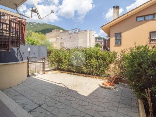 Appartamento in vendita a Le Casette, Roma Capitale