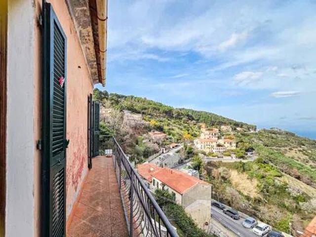 Appartamento in vendita a Marciana, Toscana