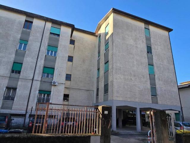 Appartamento in vendita a Pagani di Marcianise, Marcianise
